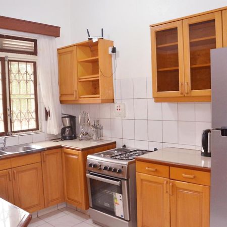 Corinya Serviced Apartments Entebbe Rom bilde