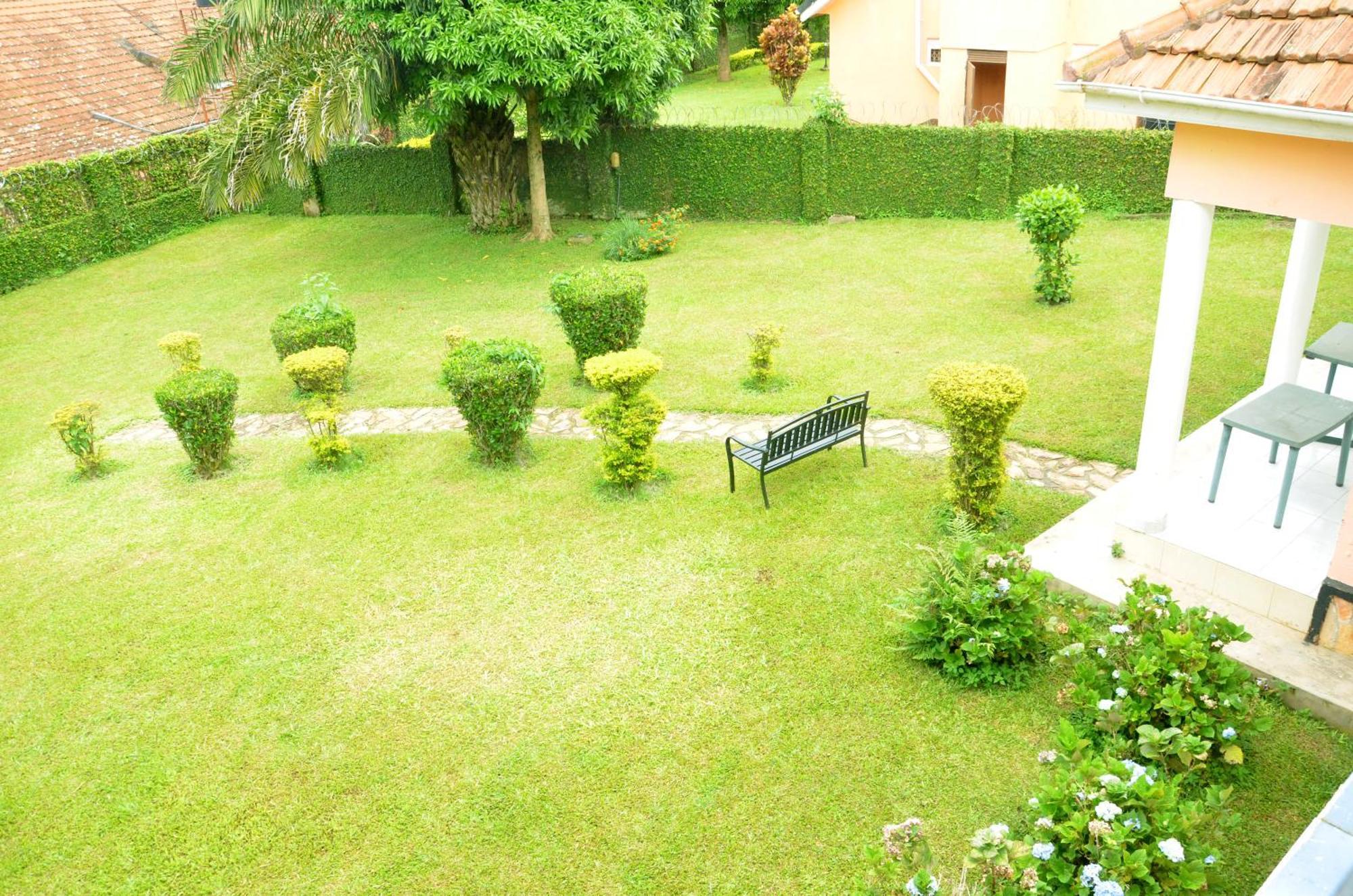 Corinya Serviced Apartments Entebbe Rom bilde